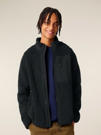 The unisex relaxed fit sherpa jacket