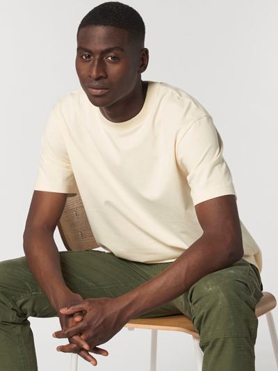 THE UNISEX RELAXED T-SHIRT