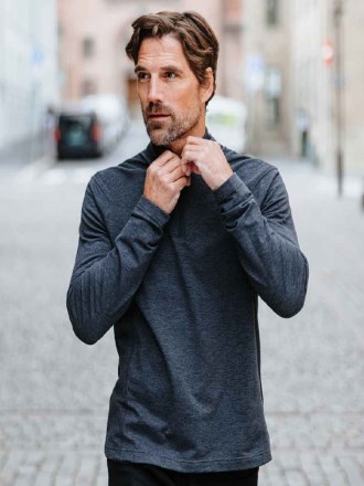 Treeline Performance 1/4 Zip Pullover