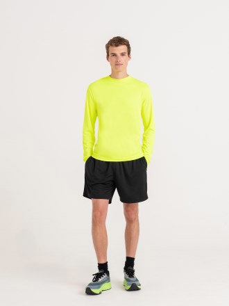 Long sleeve active T