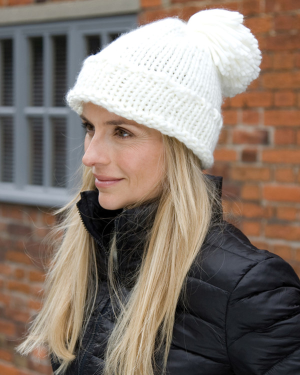 Result Winter Spider Pom Pom Hat