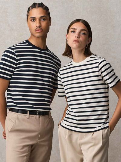 Unisex Legend Organic T-Shirt