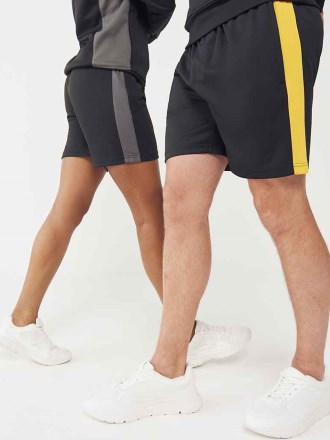 Finden + Hales Knitted Shorts