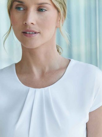 Henbury Ladies Pleat Front Short Sleeve Blouse
