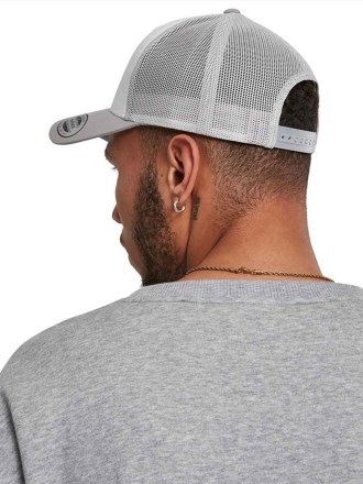 Flexfit Retro Coloured Front Trucker Cap