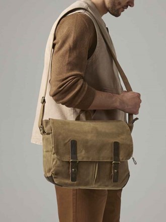 Quadra Heritage Waxed Canvas Messenger Bag