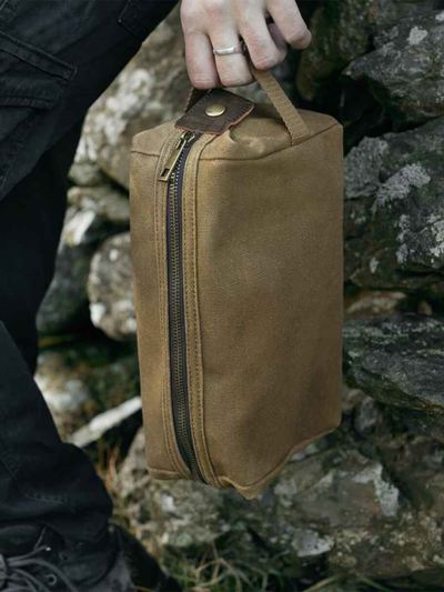 Quadra Heritage Waxed Canvas Wash Bag