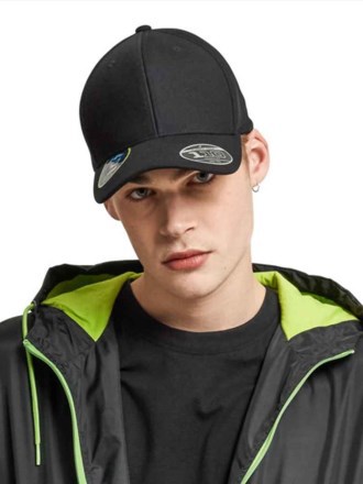 Flexfit Cool and Dry Mini Piqué Cap